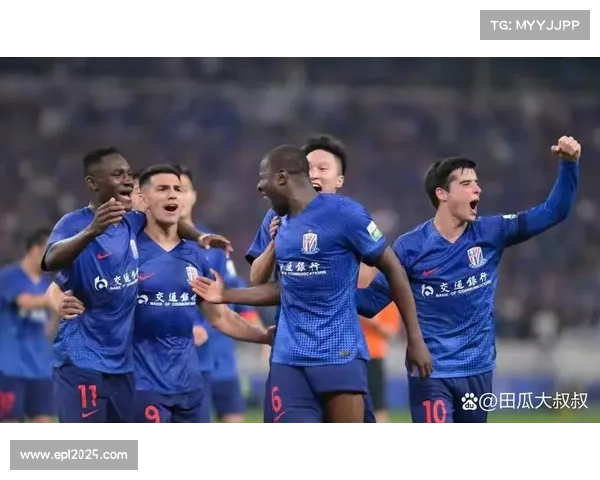 2025赛季中超冠军争夺持续至末轮，上海双雄竞争激烈